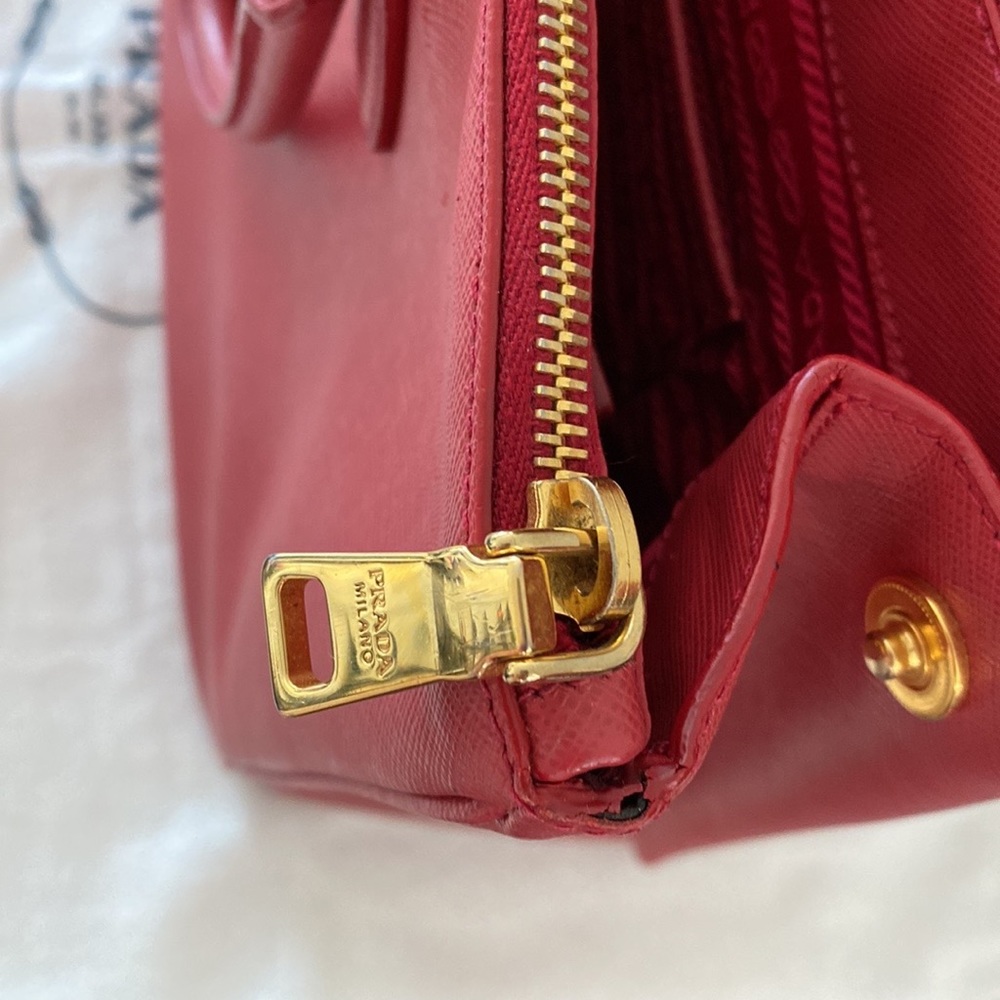 PRADA Saffiano Lux Large Galleria Double Zip Tote - Picture 7 of 14